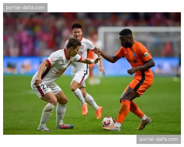 前中超球员金某某受贿案一审开庭，涉多起青少年比赛操纵